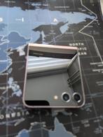 Samsung Galaxy Z Flip 5 256GB Roze - Nieuw scherm!, Inklapmodel, Ophalen of Verzenden, Zo goed als nieuw, Zonder simlock