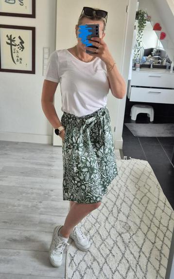 Midi zomerrok | Maat 38 | Groen / wit | H&M beschikbaar voor biedingen