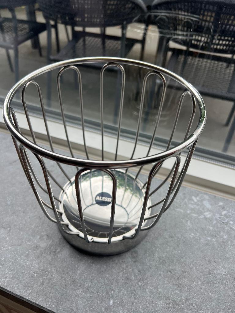 Fruitschaal Alessi, Huis en Inrichting, Ophalen, Zo goed als nieuw, Rond, Overige materialen