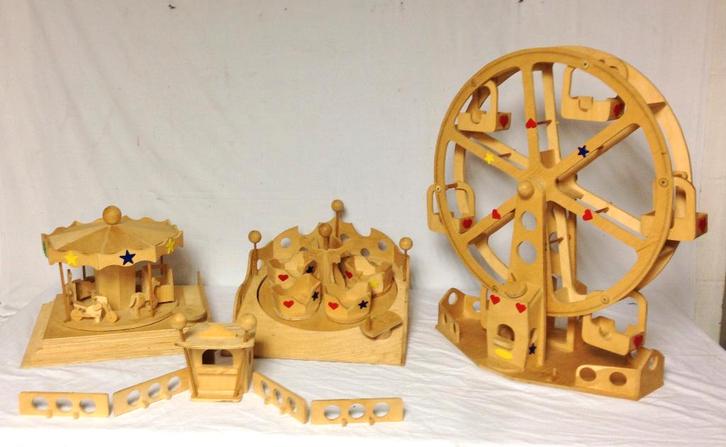 0869 Houten kermis., Antiek en Kunst, Antiek | Speelgoed, Ophalen of Verzenden