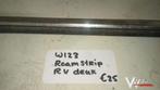 Mercedes w123 raamstrip chroom rechtse voordeur