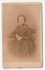 CDV oude vrouw rouw ? door Joseph Swaab, Gebruikt, Verzenden, Foto, Voor 1940