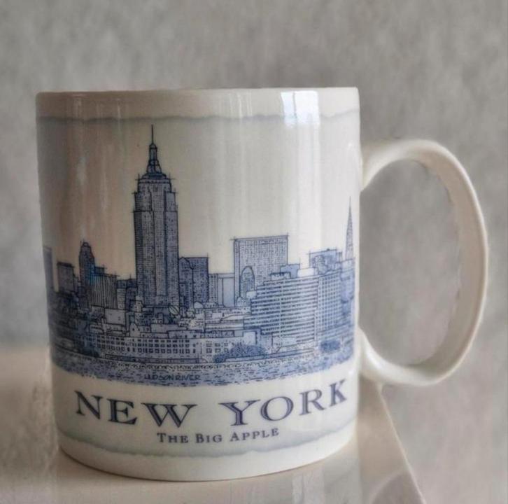 Starbucks Beker New York, Huis en Inrichting, Keuken | Servies, Zo goed als nieuw, Kop(pen) en/of Schotel(s), Overige stijlen