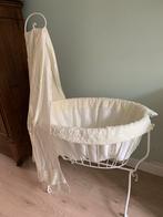 Wieg met satijnen bekleding, Kinderen en Baby's, Babywiegjes en Ledikanten, Ophalen, Gebruikt, Wieg