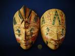 Houten maskers - set van 2, Antiek en Kunst, Kunst | Beelden en Houtsnijwerken, Ophalen of Verzenden