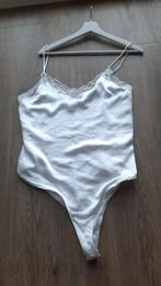 Zara - Elegant White Satin Bodysuit, Maat 42/44 (L), Nieuw, Ophalen of Verzenden, Wit