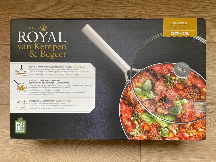 Hapjespan 28 cm Royal Van Kempen & Begeer, Huis en Inrichting, Keuken | Potten en Pannen, Nieuw, Koekenpan of Braadpan, Rvs, Ophalen of Verzenden