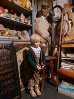 Antieke kinder kappersstoel  + diverza items, Ophalen