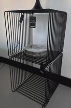 Montana Panton wire zwart kastje tafeltje zo goed als nieuw!, Huis en Inrichting, Tafels | Bijzettafels, Minder dan 55 cm, Zo goed als nieuw
