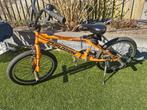 BMX cross fiets 20 inch, Fietsen en Brommers, Ophalen, Zo goed als nieuw, Voetsteunen