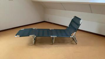 Ligbed/stretcher beschikbaar voor biedingen
