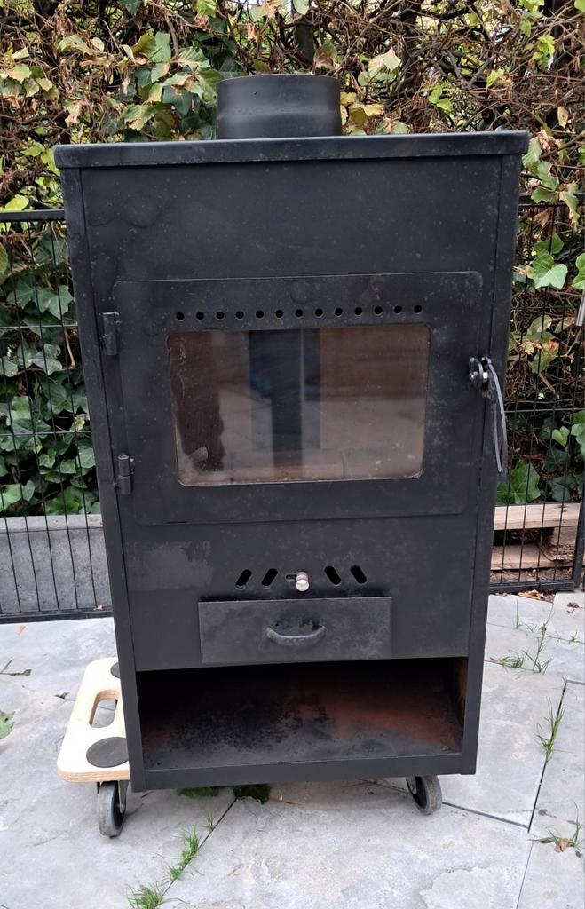 Houtkachel z.g.a.n. met pijp - Nooit gebruikt!, Huis en Inrichting, Kachels, Ophalen