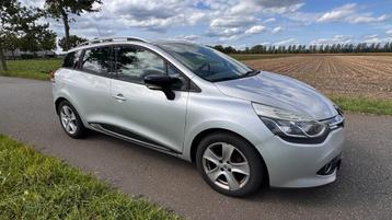 Renault Clio 1.5 DCI 66KW Estate 2015 Grijs beschikbaar voor biedingen