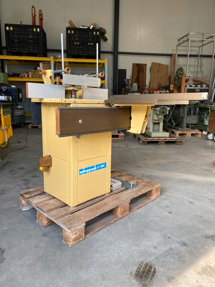 Scheppach HF 3000 freesmachine met pennentafel 230v, Doe-het-zelf en Verbouw, Gereedschap | Freesmachines, Ophalen of Verzenden