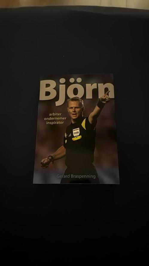 Gerard Braspenning - Björn - gesigneerd door Björn Kuipers, Boeken, Biografieën, Zo goed als nieuw, Sport, Ophalen of Verzenden