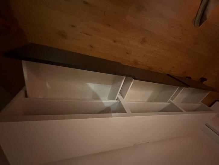 Besta TV meubel, Huis en Inrichting, Kasten | Televisiemeubels, Gebruikt, Minder dan 100 cm, 150 tot 200 cm, 25 tot 50 cm, Overige materialen