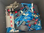 Uitgebreide partij retro LEGO trein en rails, Ophalen of Verzenden, Gebruikt, Lego