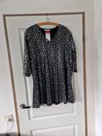 Feestelijk shirt van Magna met zilveren opdruk. Maat 56/58., Zwart, Nieuw, Magna, Shirt of Top