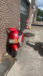 Te koop: Piaggio Sfera 50cc – Rijdt goed met duitse papieren, Ophalen, Tweetakt, Zip, Zo goed als nieuw
