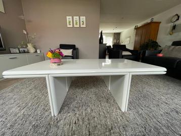 Salontafel Leolux beschikbaar voor biedingen