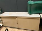 Praktisch kastje zoekt nieuwe eigenaar, Huis en Inrichting, Kasten | Roldeurkasten en Archiefkasten, Ophalen, Gebruikt, Meerdere deuren