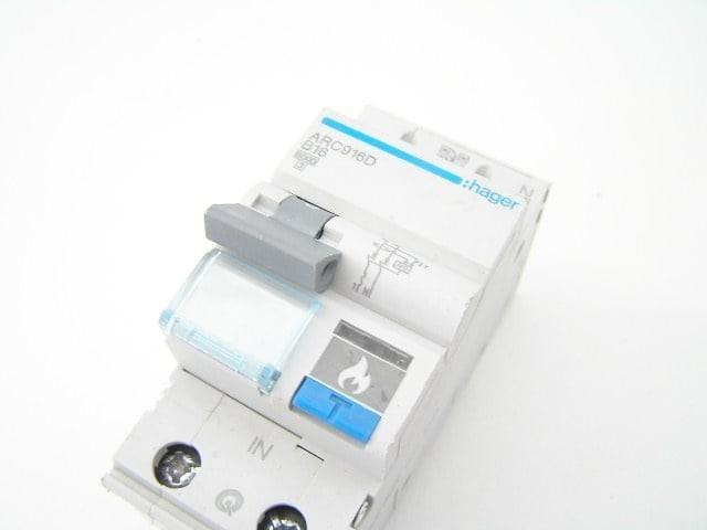 Hager ARC916D B16 Vlamboogbeveiligingsgroep (AFDD), Hobby en Vrije tijd, Elektronica-componenten, Gebruikt, Ophalen of Verzenden