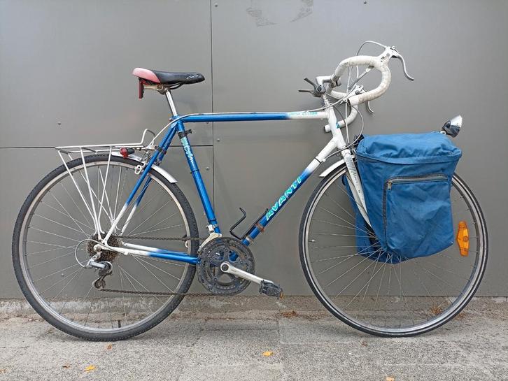 Avanti Super Strada
met 12 versnellingen Suntour, Fietsen en Brommers, Fietsen | Heren | Sportfietsen en Toerfietsen, Zo goed als nieuw