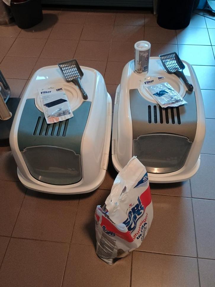 2 XXL kattenbakken met nieuwe filters en schepjes., Dieren en Toebehoren, Kattenbakken, Gebruikt, Ophalen