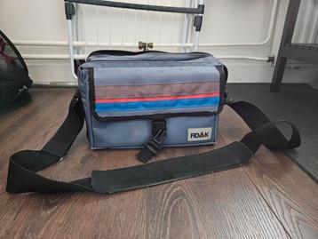 Fidak cameratas beschikbaar voor biedingen