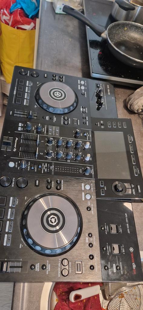Te koop defecte xdj-rr pioneer voor onderdelen of opknap, Muziek en Instrumenten, Dj-sets en Draaitafels, Zo goed als nieuw, Pioneer
