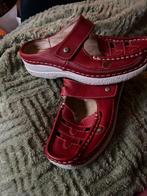 Te koop zgan WOLKY. Instappers mt 38, Ophalen of Verzenden, Zo goed als nieuw, Rood, Instappers