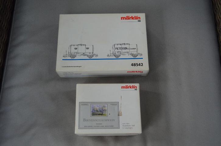 MÄrklin : 2 sets goederenwagons NL + D, Hobby en Vrije tijd, Modeltreinen | H0, Zo goed als nieuw, Wagon, Wisselstroom, Märklin