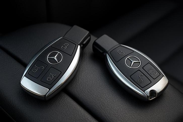 Mercedes laser sleutel bijmaken (W204, W211, W906 e.d., Diensten en Vakmensen, Auto en Motor | Monteurs en Garages, Overige werkzaamheden