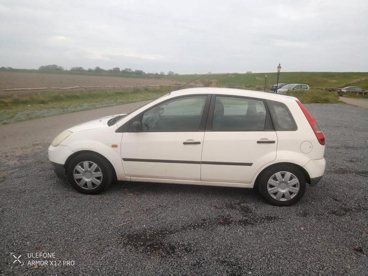 Ford Fiësta 1.4 16V 5DR 2004 Wit, Auto's, Ford, Particulier, Fiësta, Benzine, C, Hatchback, Handgeschakeld, Origineel Nederlands