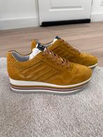 Via Vai sneakers okergeel suede maat 37, Kleding | Dames, Via Vai, Geel, Nieuw, Ophalen of Verzenden