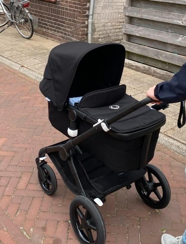 Bugaboo Fox2 heel netjes, Kinderen en Baby's, Kinderwagens en Combinaties, Gebruikt, Combiwagen, Bugaboo, Verstelbare duwstang