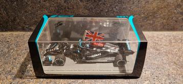Lewis Hamilton Winner British GP 2022 beschikbaar voor biedingen