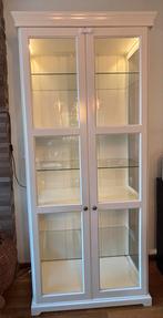 Witte landelijke vitrinekast Liatorp, Huis en Inrichting, Kasten | Vitrinekasten, Ophalen, Gebruikt, 25 tot 50 cm, 50 tot 100 cm