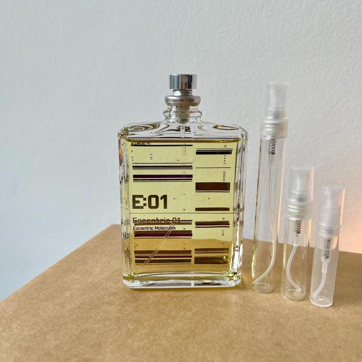 Escentric Molecules Escentric 01 Sample - Snel Verzonden, Sieraden, Tassen en Uiterlijk, Uiterlijk | Parfum, Nieuw, Ophalen of Verzenden