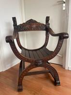 Rijk gedecoreerde kasteel stoel, Ophalen