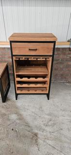 Houten wijnkast met lade, Huis en Inrichting, Woonaccessoires | Wijnrekken, 5 tot 15 flessen, Ophalen of Verzenden, Zo goed als nieuw