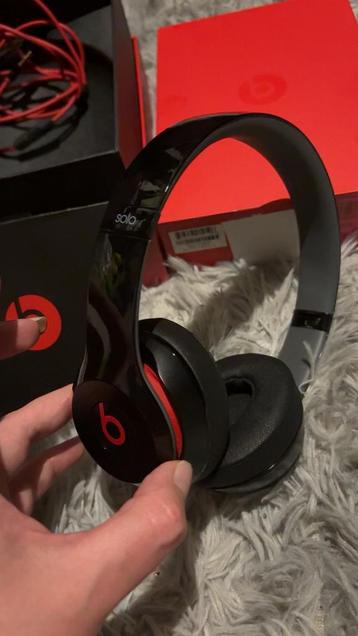 Beats solo 2 beschikbaar voor biedingen