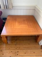 Giorgetti salontafel van Leon Krier, vierkant, Huis en Inrichting, Ophalen, Vierkant, Zo goed als nieuw, Kersenhout