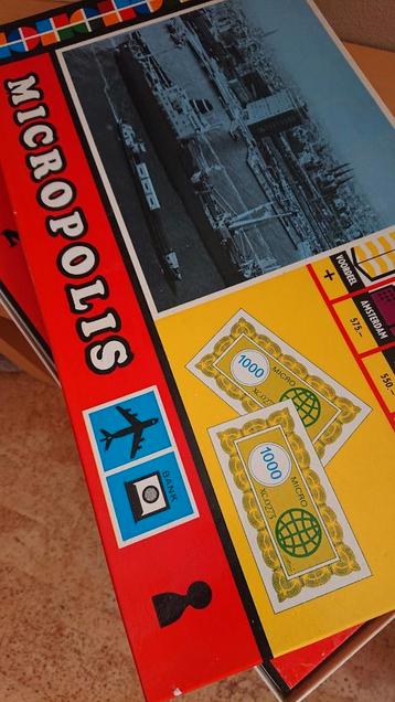 Micropolis uitg. Hema ca. 1978 beschikbaar voor biedingen