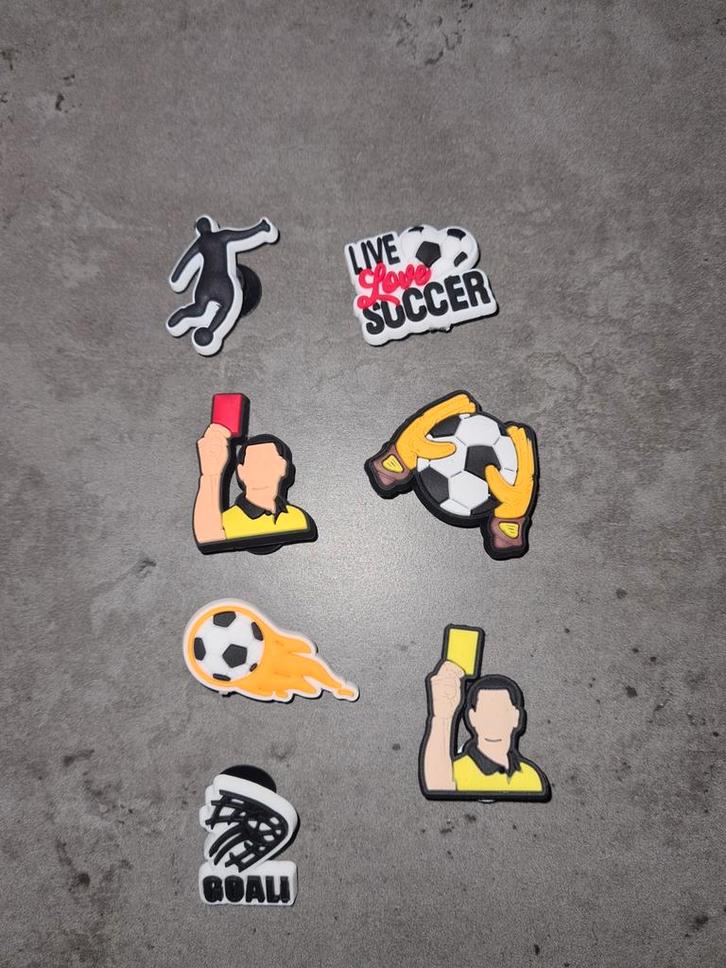 Crocs Jibbitz Voetbal Charms, Kinderen en Baby's, Overige Kinderen en Baby's, Nieuw, Ophalen of Verzenden