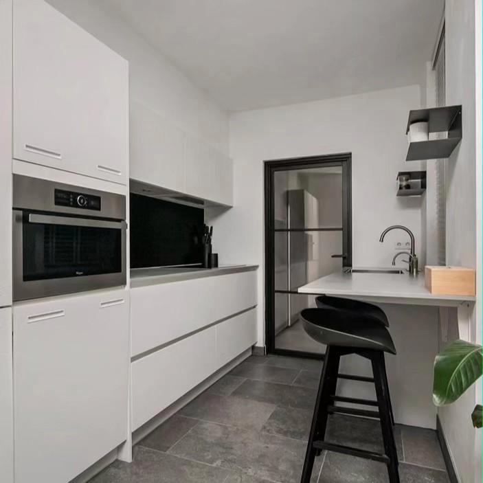 Compleet modernTulp keuken incl apparatuur quooker/inductie, Huis en Inrichting, Keuken | Complete keukens, Zo goed als nieuw
