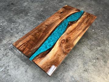 SHOWROOMUITVERKOOP! Epoxy riviertafel notenhout walnoot  beschikbaar voor biedingen