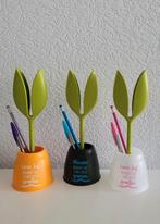 Cadeau telefoonhouder & pennenbakje in één voor juf/meester, Ophalen of Verzenden, Nieuw