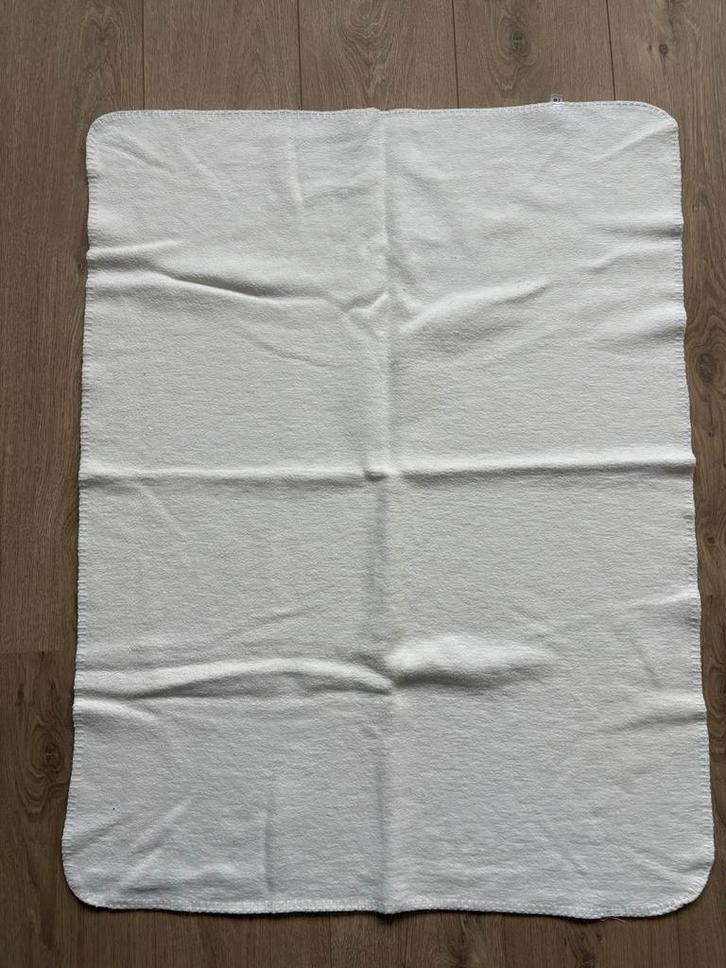 Wiegdeken Katoen Wit - HEMA, Kinderen en Baby's, Kinderkamer | Beddengoed, Zo goed als nieuw, Deken of Dekbed, Wit, Jongetje of Meisje