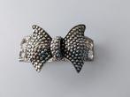 Bow armband zilverlook, Sieraden, Tassen en Uiterlijk, Armbanden, Verzenden, Zo goed als nieuw, Zilver